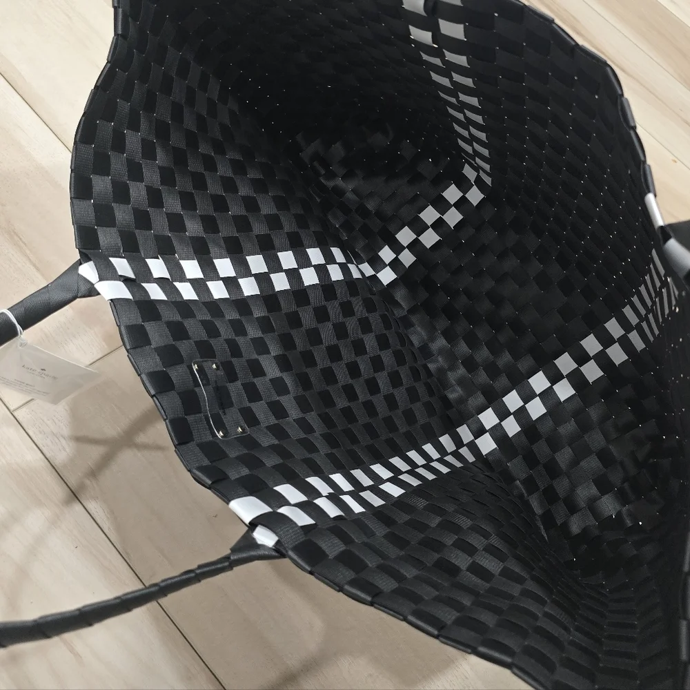 Kate Spade-Black+White Basket Weave-Woven Tote Beach Bag/Shopping/Travel